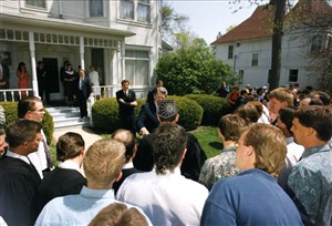 Image description is not available for 1992.045